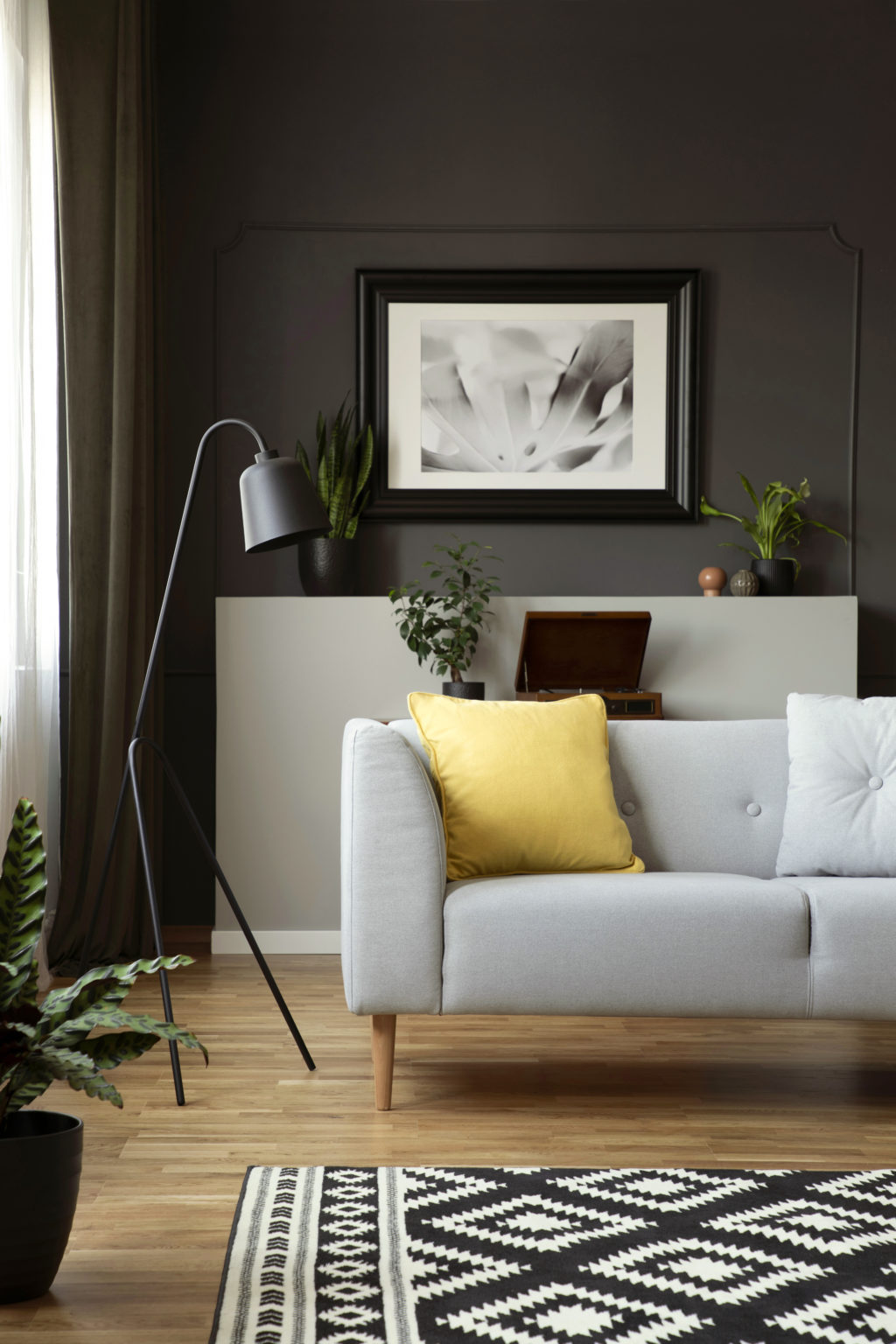 Furnished Apartments vs. Home Ownership